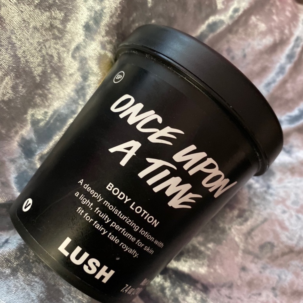 Lush once upon a time lotion